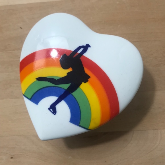 Ceramic Heart Shaped Trinket Box - Rainbow Skater - Picture 2 of 6